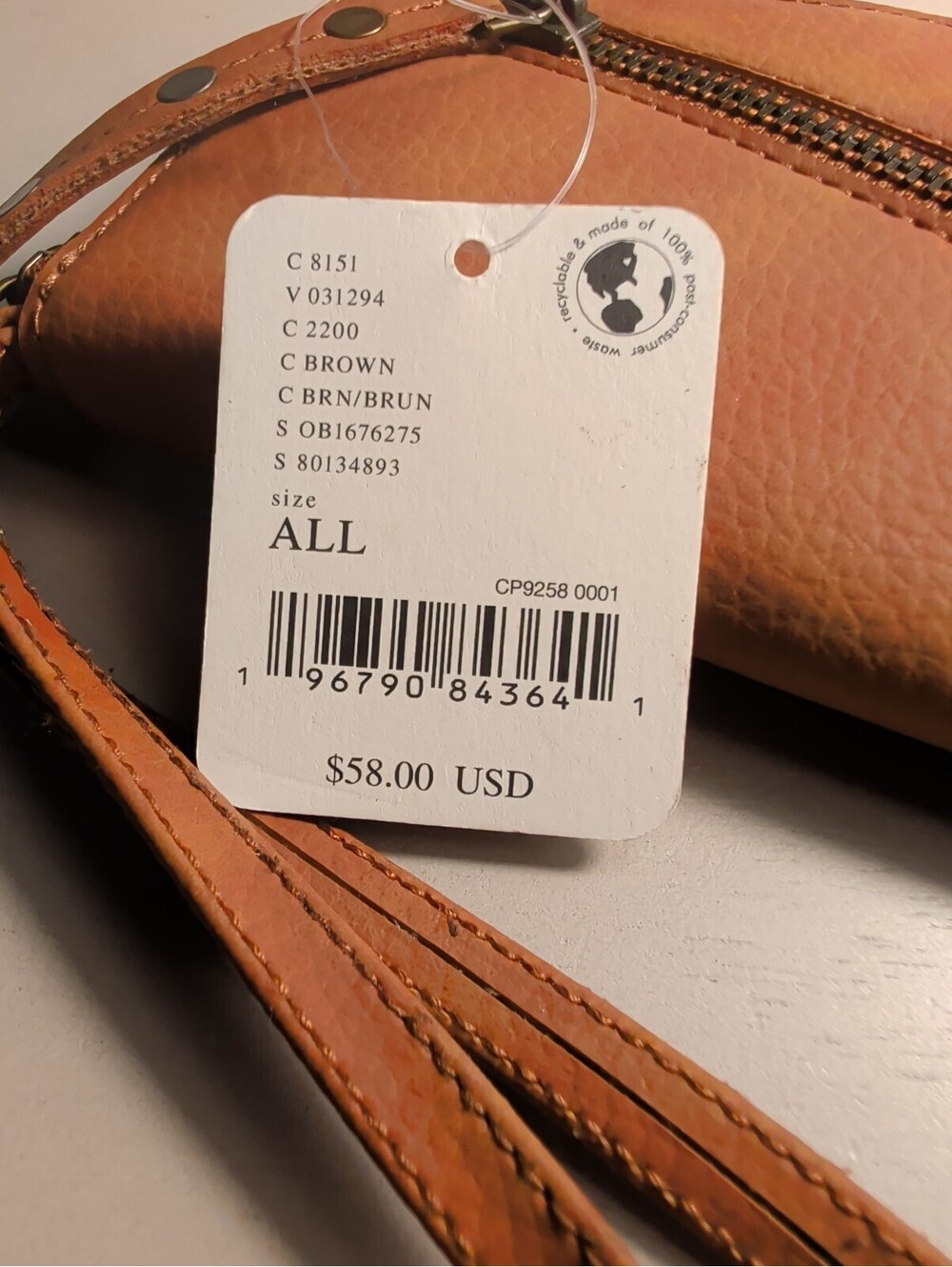 Free People Vegan Leather Zip Wallet Wristlet Womens Boho Fall Casual New - Picture 3 of 9